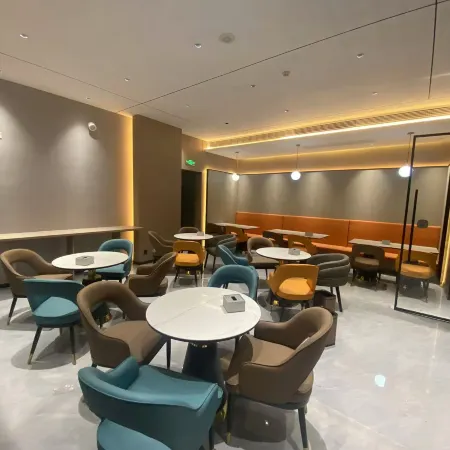 Homeinn Superior Yun Hotel (Bengbu City Guzhen County Jinpu Railway Site Park)