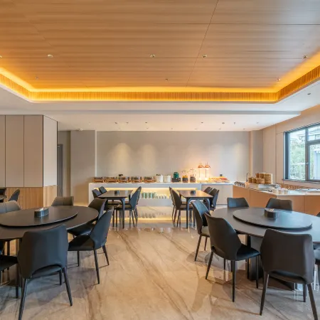 Yishang Hotel (Taizhou Wenling Zeguo Town Xingfu Road Branch)