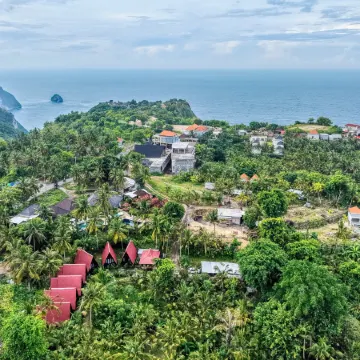 Kelingking Terrace Cottage Отели рядом с достопримечательностью «Пляж Келингкинг»