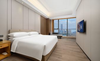 Vienna International Hotel (Zhongshan Old Town Huayi Plaza)