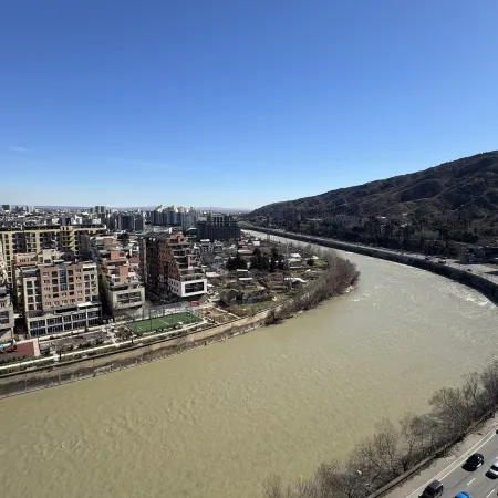 Premium Smart Studio with River View