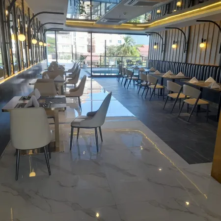 ST Central Hotel, Pakse