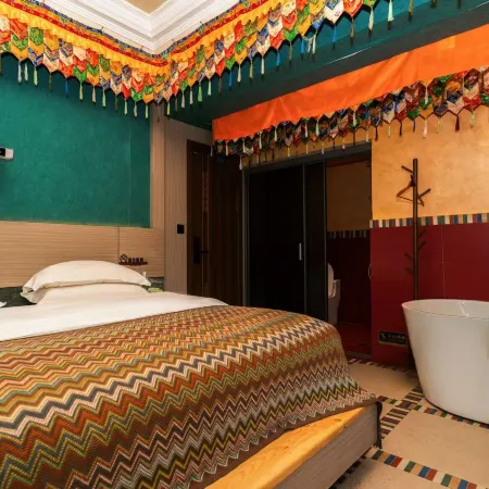 Yulu Xiaozhu Garden Homestay (Liupanshui Zhongshan Government Store)