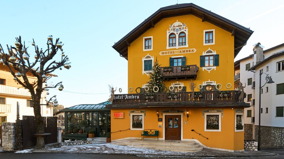 Ambra Cortina Luxury&Fashion Hotel