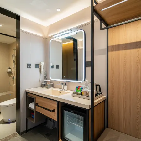 ‌Home Inn Select Hotel‌