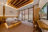 Shaxi Sihe Jinli Resort Hotel