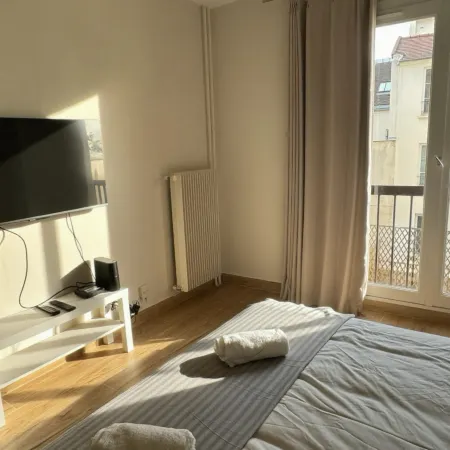 Fully refurbished studio in the prime heart of Le Marais