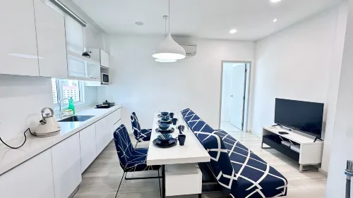 Straits Garden Suite Penang - palestra