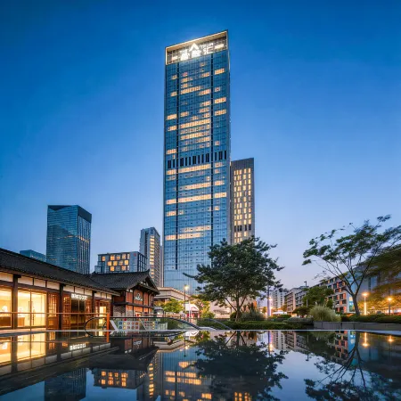 Whispering Garden Serviced Apartment (Chengdu Taikoo Li Chunxi Road) Отели рядом с достопримечательностью «Цзиньцзян»