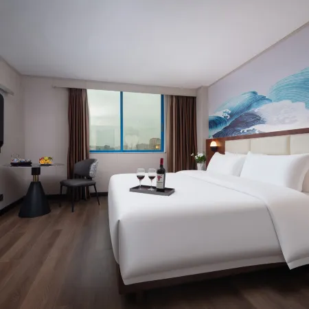Chengji Hotel (Maoming High-Speed Railway Station Shuangshan 1st Road Branch)