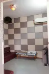 Chinese Hotel-Youth