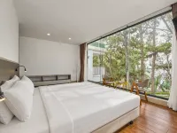 Romeo Juliet Dalat Resort Hotels near Datanla Waterfall