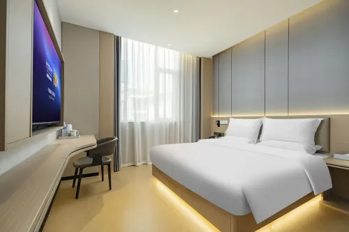 Super 8 Hotel (Anyue County Central Times Square)