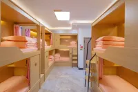 Yami Pure Female Youth Hostel (Huaguoyuan White House)