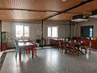 Liulin Qixi Hotel