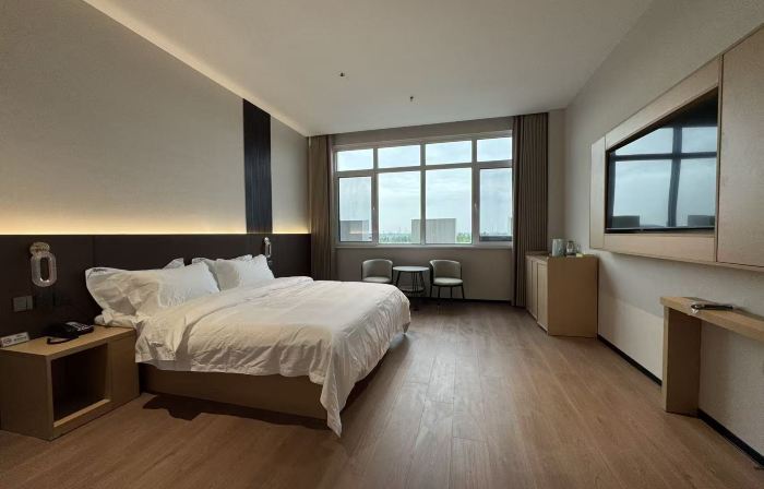 Yangxin Inland Port Hotel
