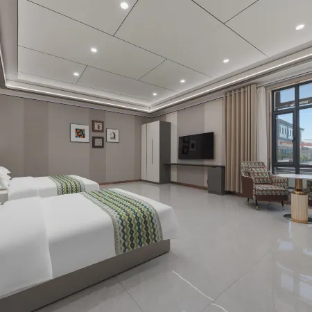 Jinquan Xiaozhu · Double Swimming Pool Family-Friendly Chinese Inn (Khorgas Station)