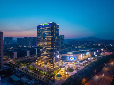 Holiday Inn Express RIZHAO ORIENTAL COLORFUL CITY by IHG Hotels in University Town of Rizhao