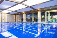 Changbai Mountain West Station Tianmagu Magnesium Hot Spring Hotel - Pools
