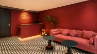 Amana Living Hong Ha - Family