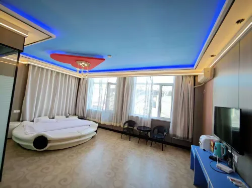 Yihao Theme Hotel Horinger - 2-Star