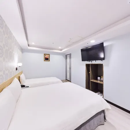 Travel Time Hotel Отели рядом с достопримечательностью «Тайбэй Ай»