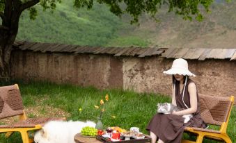 Shangri-La Qingyu·Jianshan Guipu Manor (Napahai Scenic Area Branch)
