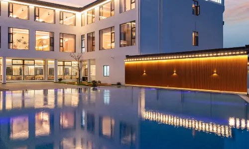 โรงแรมโฟลรัล์ เจียงหนาน (ทางเข้าสายเสฉวนตอนใต้ อานฮุย)