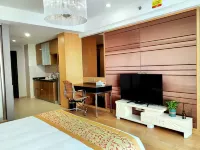 Dalian Xinminghui Hotel Apartment (Xinghai Square) - Mountain view