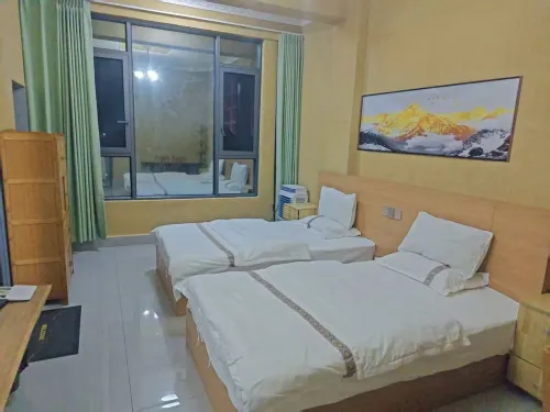 Zhenshan Xigu Homestay - con vistas a la montaña