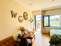 Kanas Yeruili Homestay - balneario