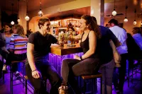 Wombat's City Hostel Vienna Naschmarkt - Quầy Bar