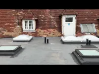 Maya Hotel - Parkering