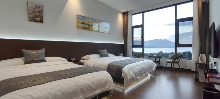 Fuxian Lake Shiyuantang Chinese Inn Hotels in Huaning