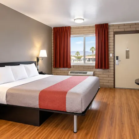 Motel 6 Safford, AZ