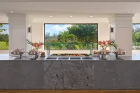 OUTRIGGER Kaua'i Beach Resort & Spa - Bar
