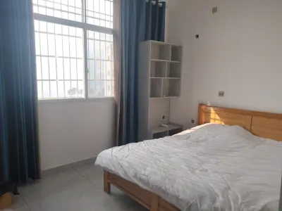 Hanyuan Yusu Homestay Отели рядом с достопримечательностью «Tangjiaxiang Passenger Transport Terminal»