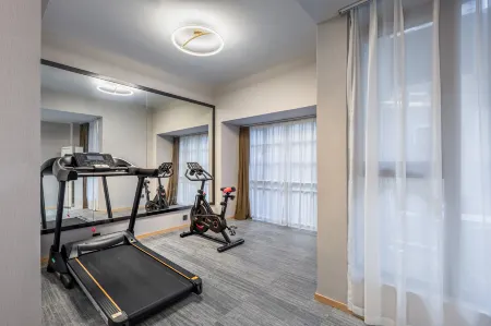 ELONG ANYUN Hotel Отели рядом с достопримечательностью «China University of Geosciences»