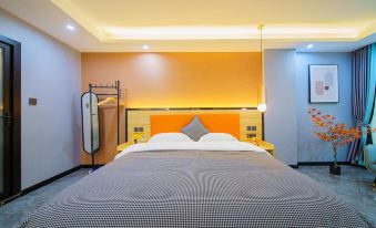 First encounter·Meisu Cyhotel