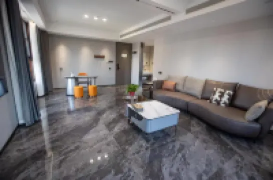 뉴 마일 위안 부티크 호텔