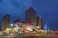 Boyue Jiatu Hotel (Urumqi Wanda Plaza High-speed Railway Station)