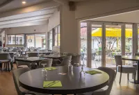 Charme Hôtel, Montbéliard Sud Hotels in Montenois