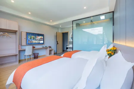 Moon Bay Boutique Hotel