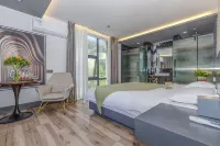 Lisu B&B (Laojunshan Yunjing Cableway Branch 1) Hotel a Luanchuan