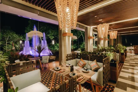 The Botanica Sanctuary Отели рядом с достопримечательностью «Таман Сафари Индонезия Богор»