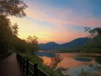The Laizhiye Luxury Mountain View Leisure Holiday Meisu (Xianju Yong'anxi Drifting Store)