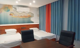Sui County Donghu Hotel