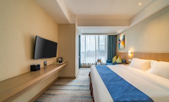 Center International Hotel