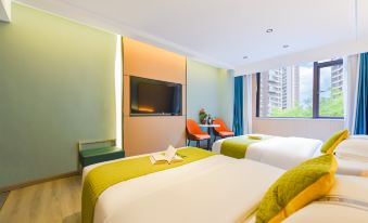 Iston Intelligent Hotel (Fuling Zesheng Plaza)