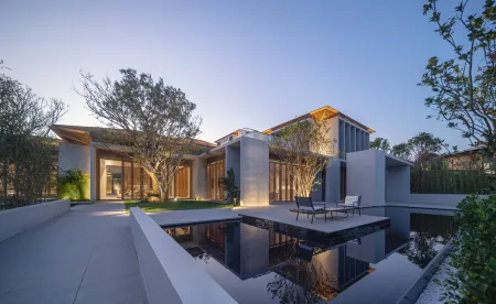 Changtai Yinshanju Hotel Отели в г. Чжанчжоу